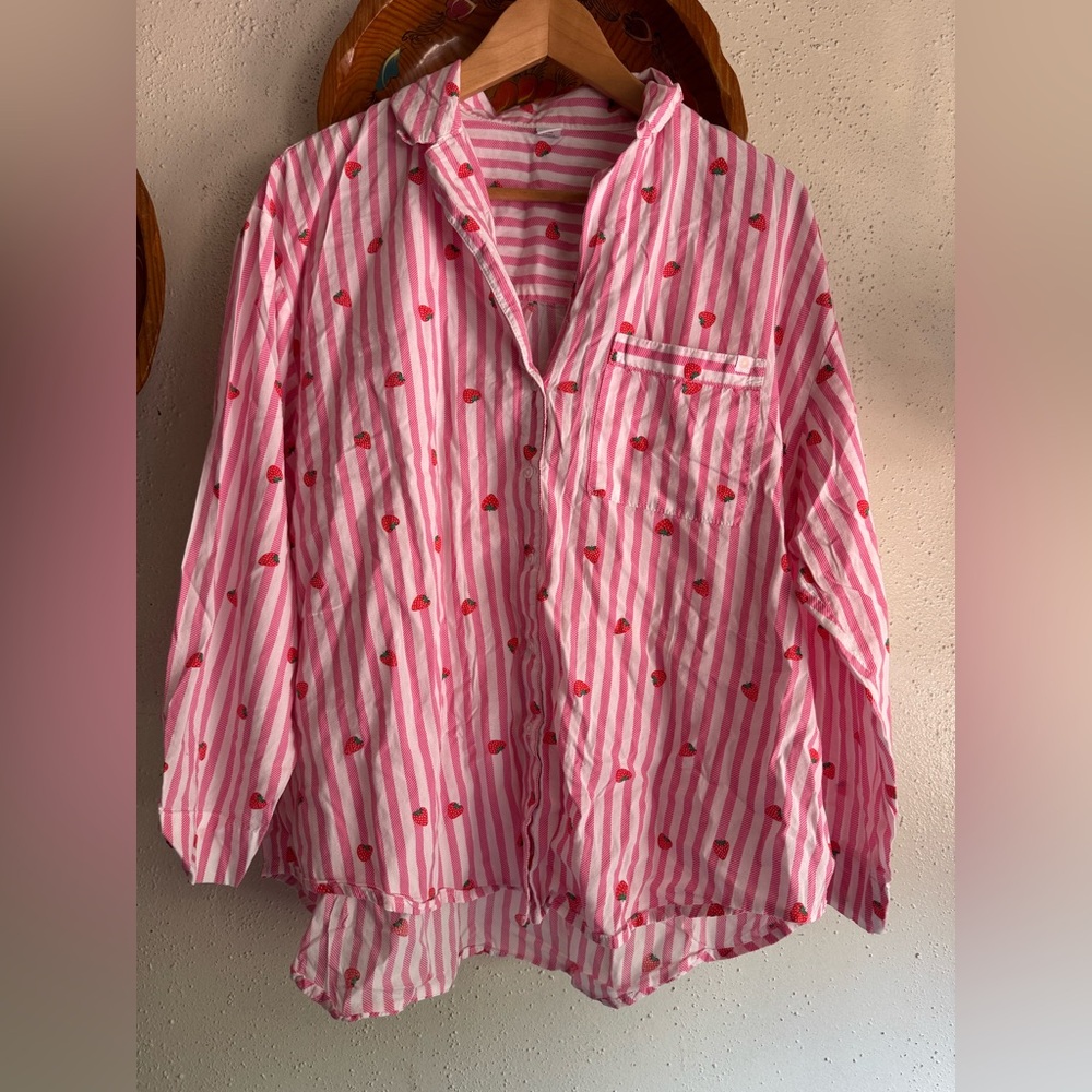 Old Navy Pink and White Striped Pajama Shirt with strawberries Size Large